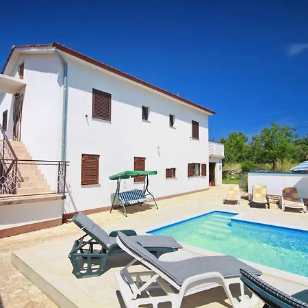 Dario Apartment *